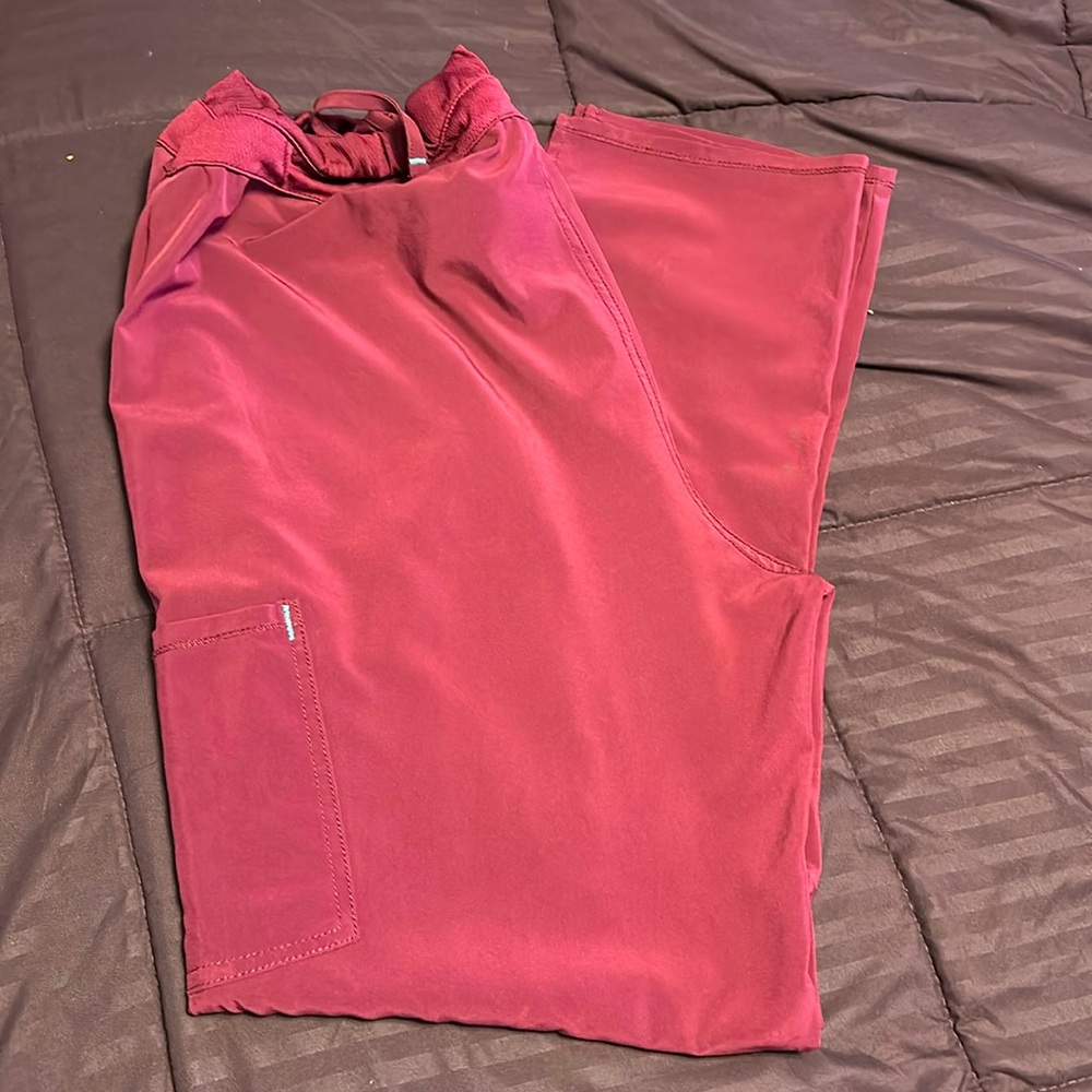 Nursing burgundy scrub pants excellent condition  size large